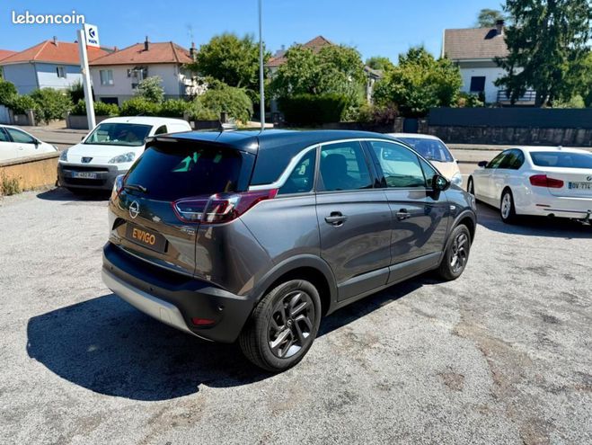 Opel Crossland X 1.5 D 100 BLUE-INJECTION DESIGN EDITION Gris de 2020