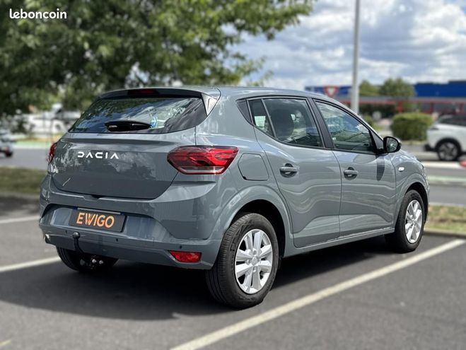 Dacia Sandero 1.0 TCE 90 EXPRESSION 1ERE MAIN GARANTIE Gris de 2024