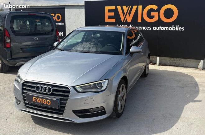 Audi A3 1.4 COD TFSI 150 BUSINESS LINE S-TRONIC  Gris de 2015