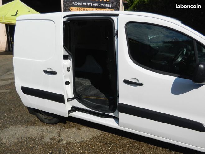 Peugeot Partner PHASE 2 1.6 Blue HDi 100CH 3 PLACES Blanc de 2018