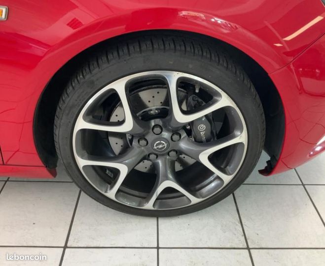 Opel Astra II 2.0 Turbo 280ch OPC Start&Stop Rouge de 2012