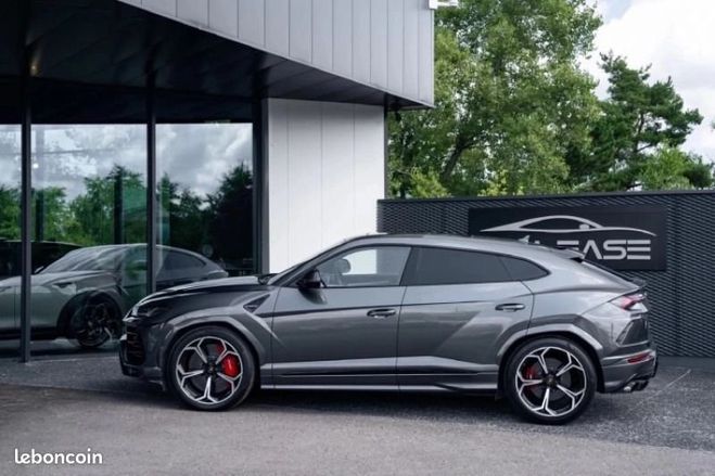 Lamborghini Urus 4.0 V8 650 ch BVA8 Leasing 2 690 Euros-  Gris de 2019