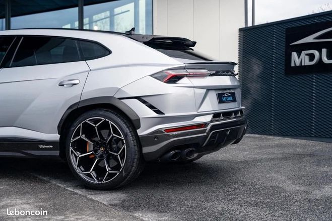 Lamborghini Urus 4.0 V8 666 ch BVA8 Leasing 2 990 Euros-  Noir de 2024