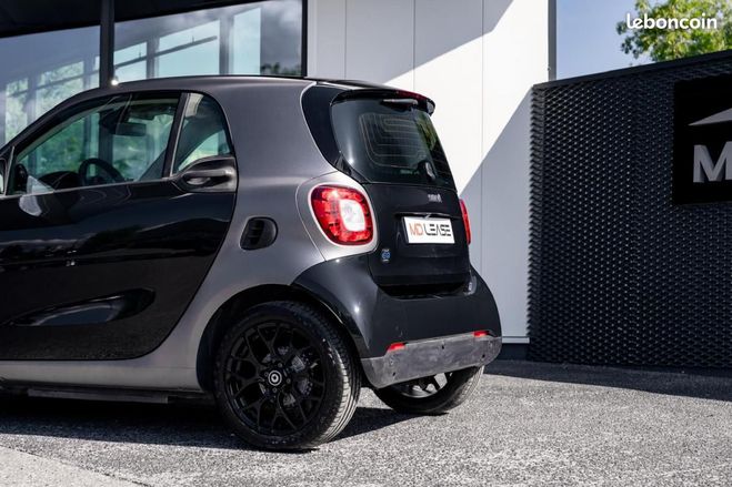 Smart Fortwo COUPE 82 ch Electrique BA1 Leasing 99 Eu Gris de 2019