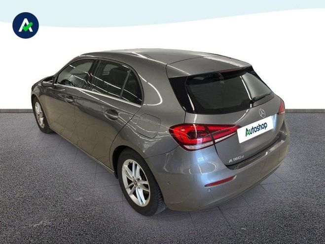 Mercedes Classe A 180 d 116ch Style Line 7G-DCT Gris Montana de 2018