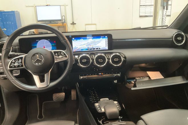 Mercedes Classe A 1.3 180 BUSINESS 7G-DCT Noir de 2021