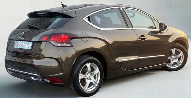 Citroen DS4 1.6 HDI - 110ch (6 cv) BVM6 - 5 Portes,  Marron de 2011