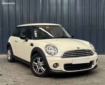  Voir détails -Mini One 1.4 Essence 75ch Garantie 1 An 88.000kms à Halluin (59)