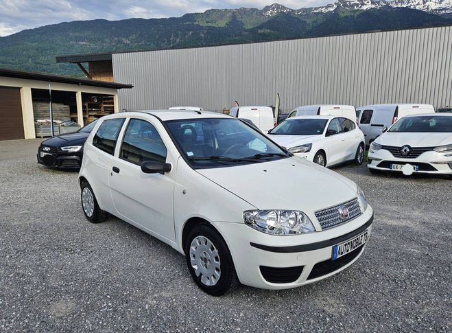 Fiat Punto II 1.3 Multijet 16v 70ch Cult II 3p  de 2009