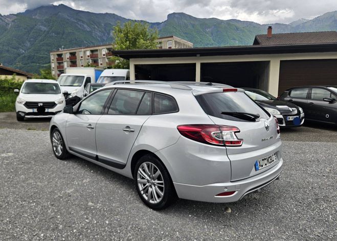 Renault Megane III (B95) 1.4 TCe 130ch GT Line Euro5 GRIS de 2010