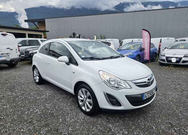 Opel Corsa IV 1.3 CDTI 75ch FAP Graphite 3p BLANC de 2013