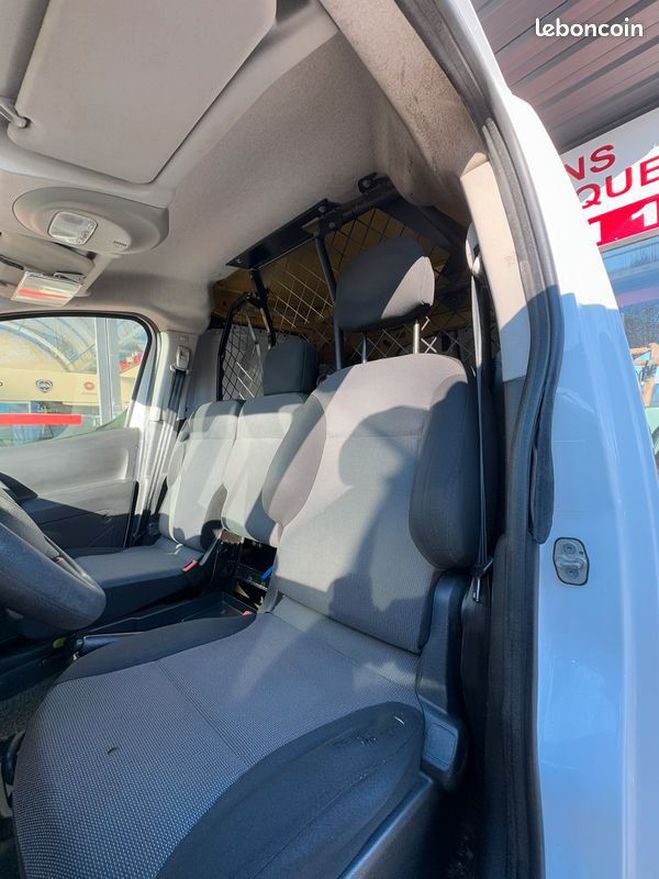Citroen Berlingo II M 1.6 BlueHDi 75 Confort Blanc de 2017