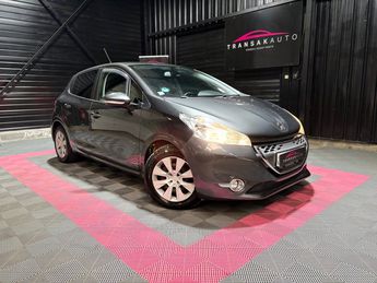  Voir détails -Peugeot 208 1.4 e-hdi 68ch fap bmp5 blue lion active à Douai (59)