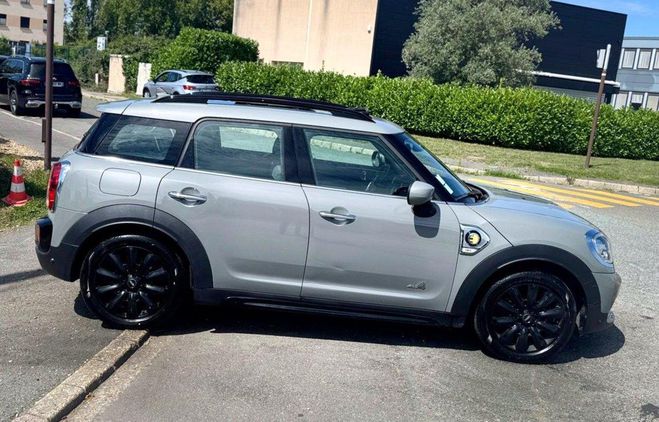 Mini Countryman Cooper SE ALL4 Business Design 136 88ch  Gris Mtallis de 2019