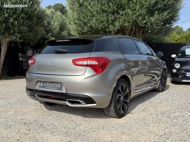 Citroen DS5 2.0 HDI160 SO CHIC Gris de 2012