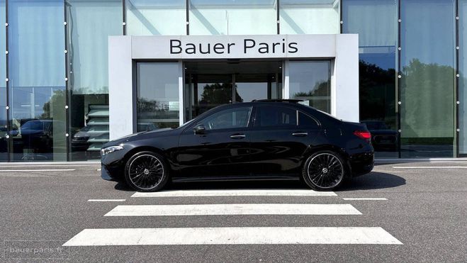Mercedes Classe A BERLINE 180 7G-DCT AMG Line Noir de 2023
