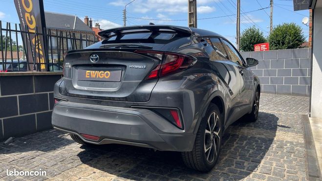 Toyota C HR 122ch HYBRID TEAM DEUTSCHLAND Gris de 2020