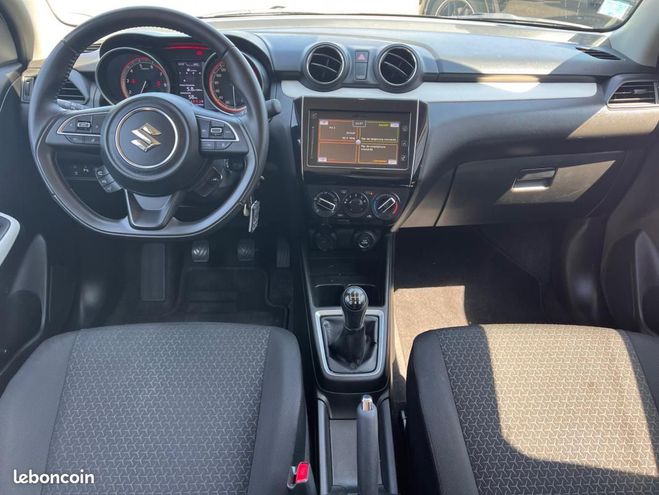 Suzuki Swift 1.2 DUALJET 85ch PRIVILEGE Premire main Gris de 2021