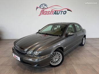  Voir détails -Jaguar X Type 2.5 i V6 194cv-BVA-4X4 à Gerzat (63)