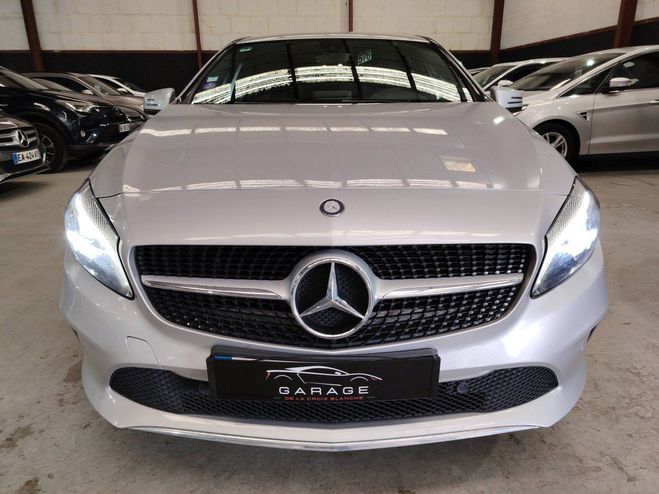 Mercedes Classe A III 180 Fascination 7G-DCT GRIS C de 2016