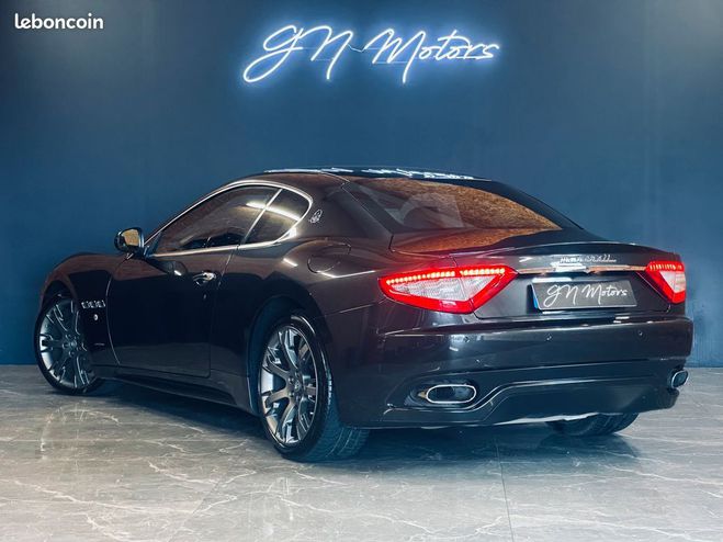 Maserati Gran Turismo 4.7 V8 S BVR Garantie 12 MOIS REVISION A Gris de 2010