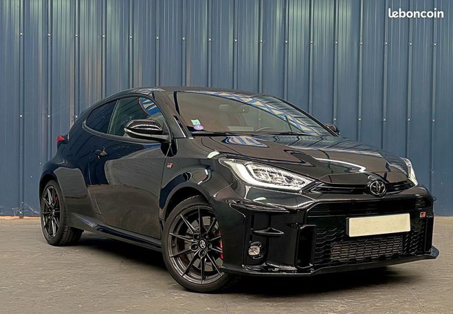Toyota Yaris Magnifique GR 4WD 1.6 261ch finition Tra Noir de 2022