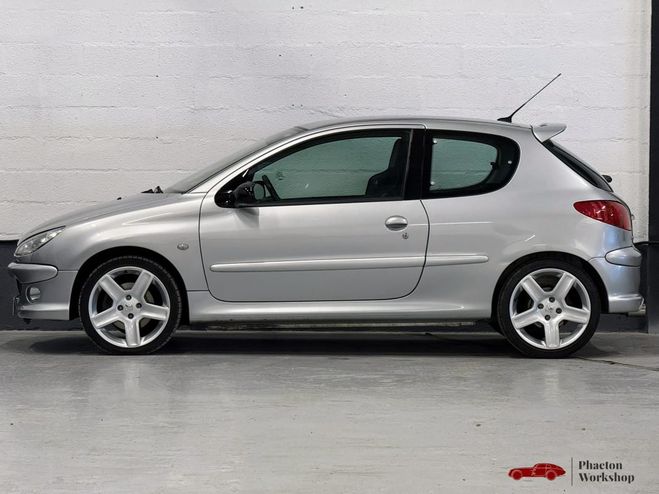 Peugeot 206 RC 2.0E 16V 177ch Gris Clair Mtallis de 2004