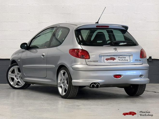 Peugeot 206 RC 2.0E 16V 177ch Gris Clair Mtallis de 2004