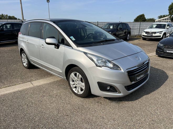 Peugeot 5008 1.6 BlueHDi 120ch Allure S&S 7Places Dis GRIS C de 2015