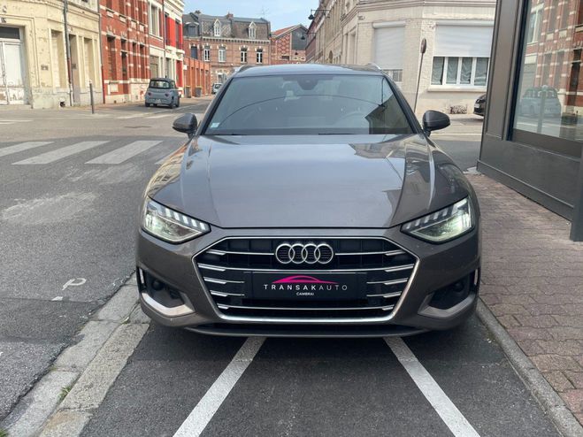 Audi A4 Avant 30 TDI 136 S tronic 7 Design Gris de 2020