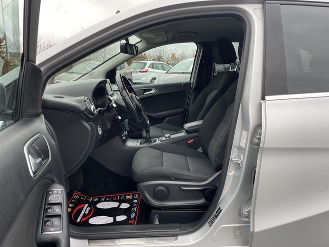 Mercedes Classe B 180 CDI BUSINESS GRIS CLAIR  de 2012