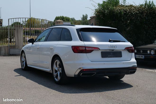 Audi A4 Avant v 40 tdi 204 ch s line tronic Blanc de 2022