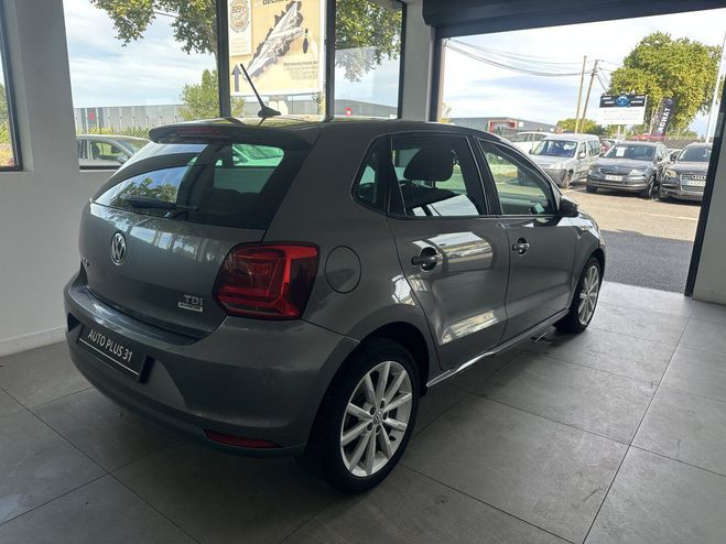 Volkswagen Polo 1.4 TDI 90 BlueMotion Technology Sportli GRIS de 2015