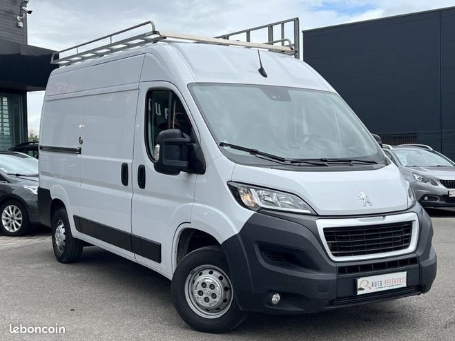 Peugeot Boxer FG 335 L3H3 2.2 BLUEHDI S&S 120CH ASPHAL Blanc de 2022