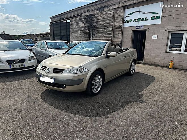 Renault Megane CC II 2.0 16V 136CH LUXE PRIVILEGE Beige de 2004