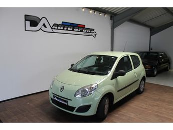  Voir détails -Renault Twingo 1.2i - 60 II BERLINE . PHASE 1 à Saint-Andr-de-Corcy (01)