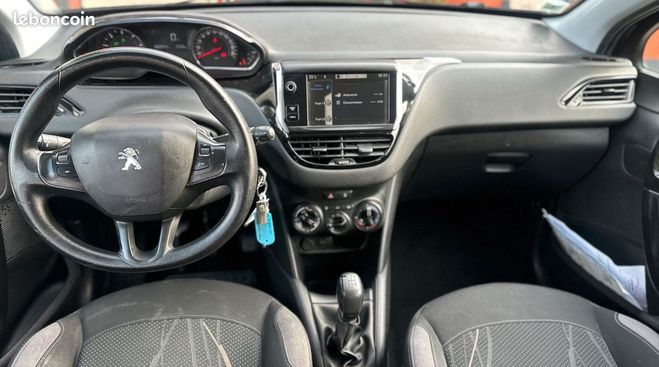 Peugeot 208 1.4 hdi Gris de 2012
