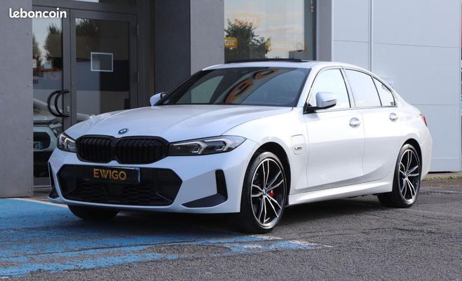 BMW Serie 3 2.0 330e 292ch PHEV HYBRID TOIT OUVRANT  Blanc de 2022