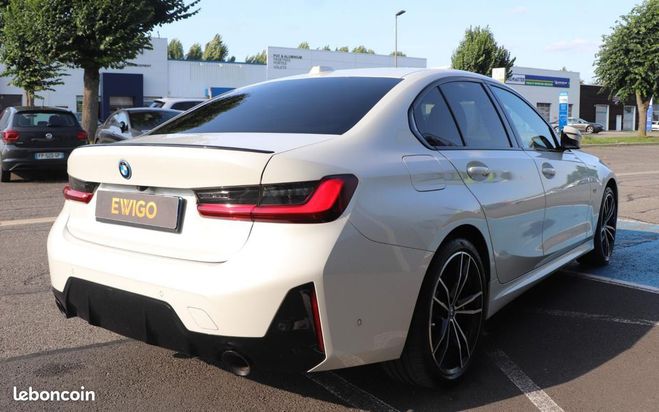 BMW Serie 3 2.0 330e 292ch PHEV HYBRID TOIT OUVRANT  Blanc de 2022