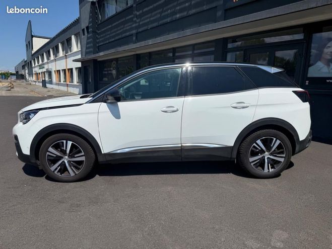 Peugeot 3008 GENERATION-II 1.2 PURETECH 130 ALLURE BU Blanc de 2019