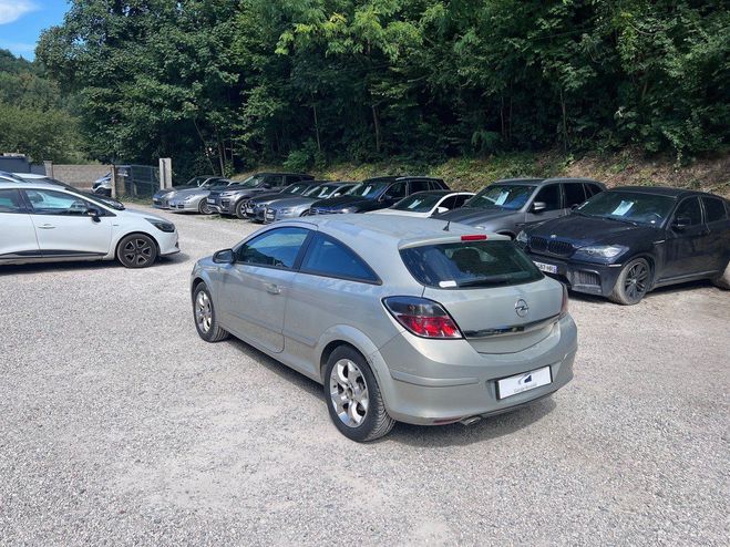 Opel Astra H 1.6 i 105cv GTC 2me main Beige de 2005