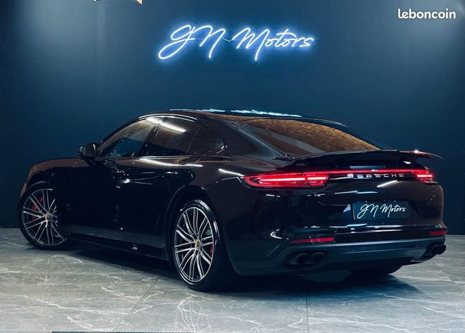 Porsche Panamera ii 4.0 v8 turbo entretien complet garant Noir de 2017
