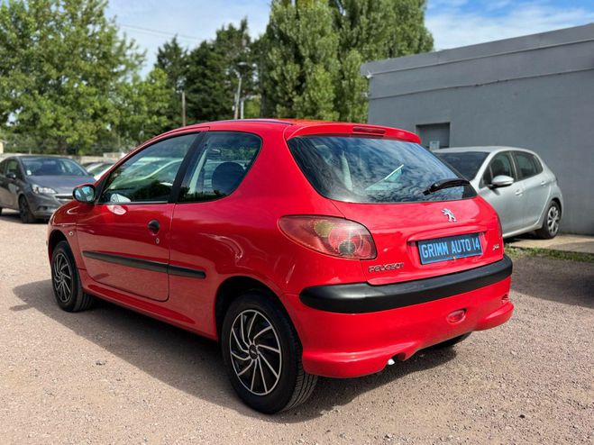 Peugeot 206 1.4i 75ch Urban Rouge de 2008