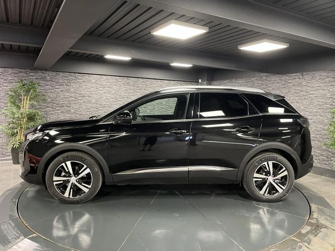 Peugeot 3008 1.2i Hybrid -136 - BV e-DCS6 GT NOIR de 2024