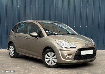  Voir détails -Citroen C3 Confort 1.4i 75ch Garantie 1 An Suivi co à Halluin (59)