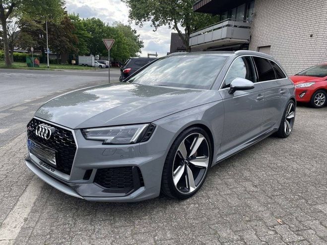 Audi RS4 Avant ? Cramique / Carbone / B&O / Full Gris Nardo de 2018