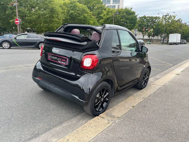 Smart Fortwo COUPE 1.0 71 ch SS BA6 Passion CABRIOLET Noir de 2016