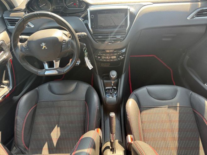 Peugeot 208 GT Line 1.2 puretech 110ch ss eat6 garan Blanc de 2017