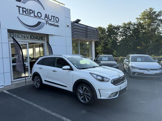 Kia Niro Hybride 1.6 GDI - 105 + Electric 43.5 ch BLANC de 2019