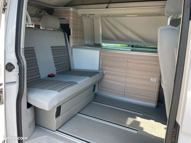Volkswagen California VW T5 2.0L TDi 140Ch Blanc 75mkm Blanc de 2015